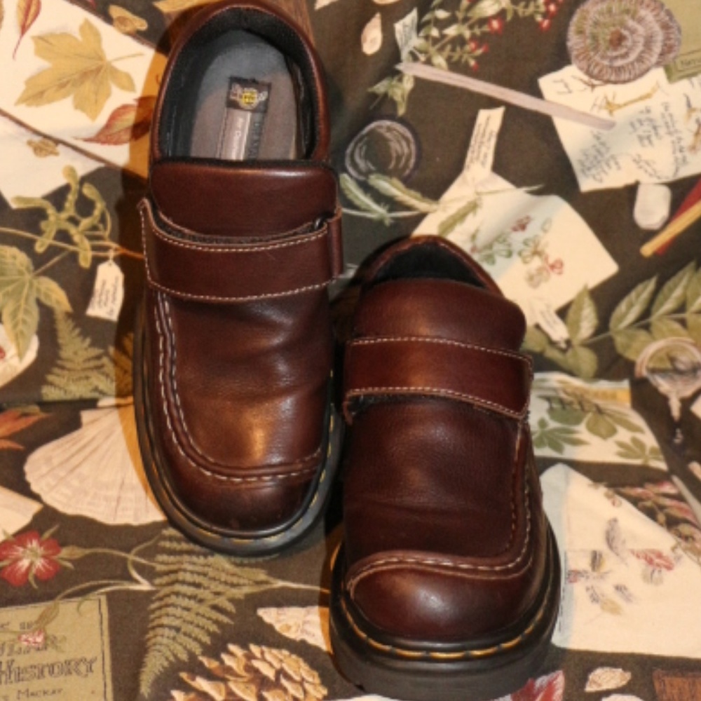 OFFERS?DOC MARTENS MADE IN ENGLAND fits like 7 EUC